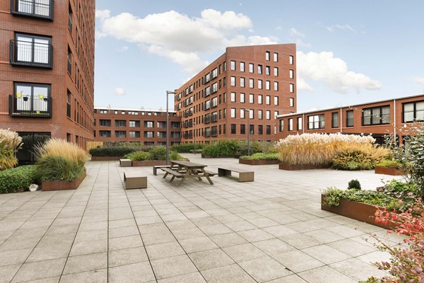 Medium property photo - Simon Carmiggelthof 248, 2492 JN Den Haag